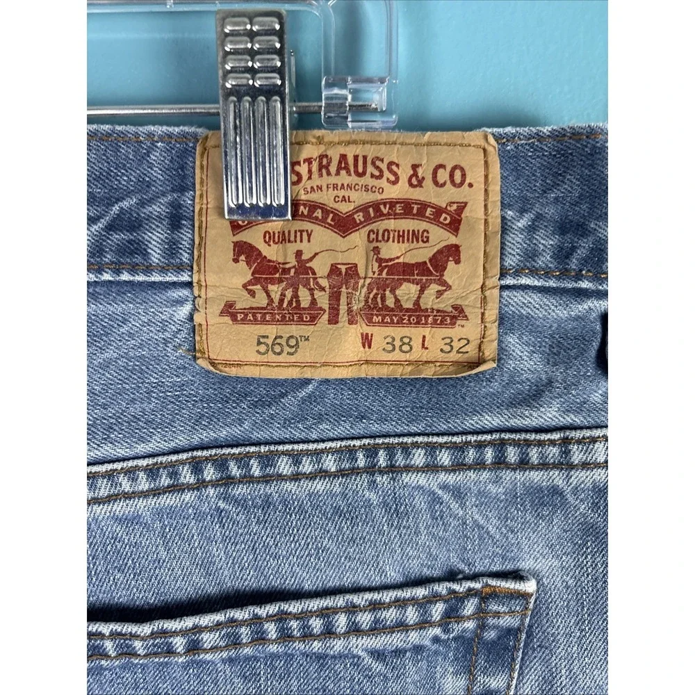 Levi's 569 Jeans Mens 38x32 Blue Loose Straight Light Wash Denim Pants